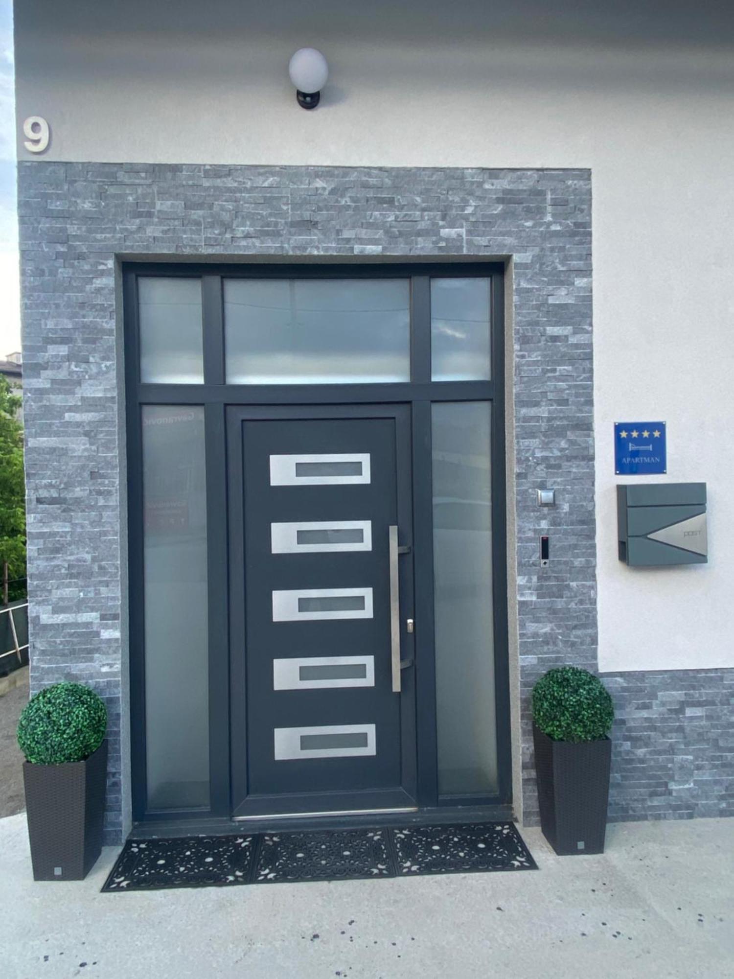 Apartman El Ogulin Εξωτερικό φωτογραφία