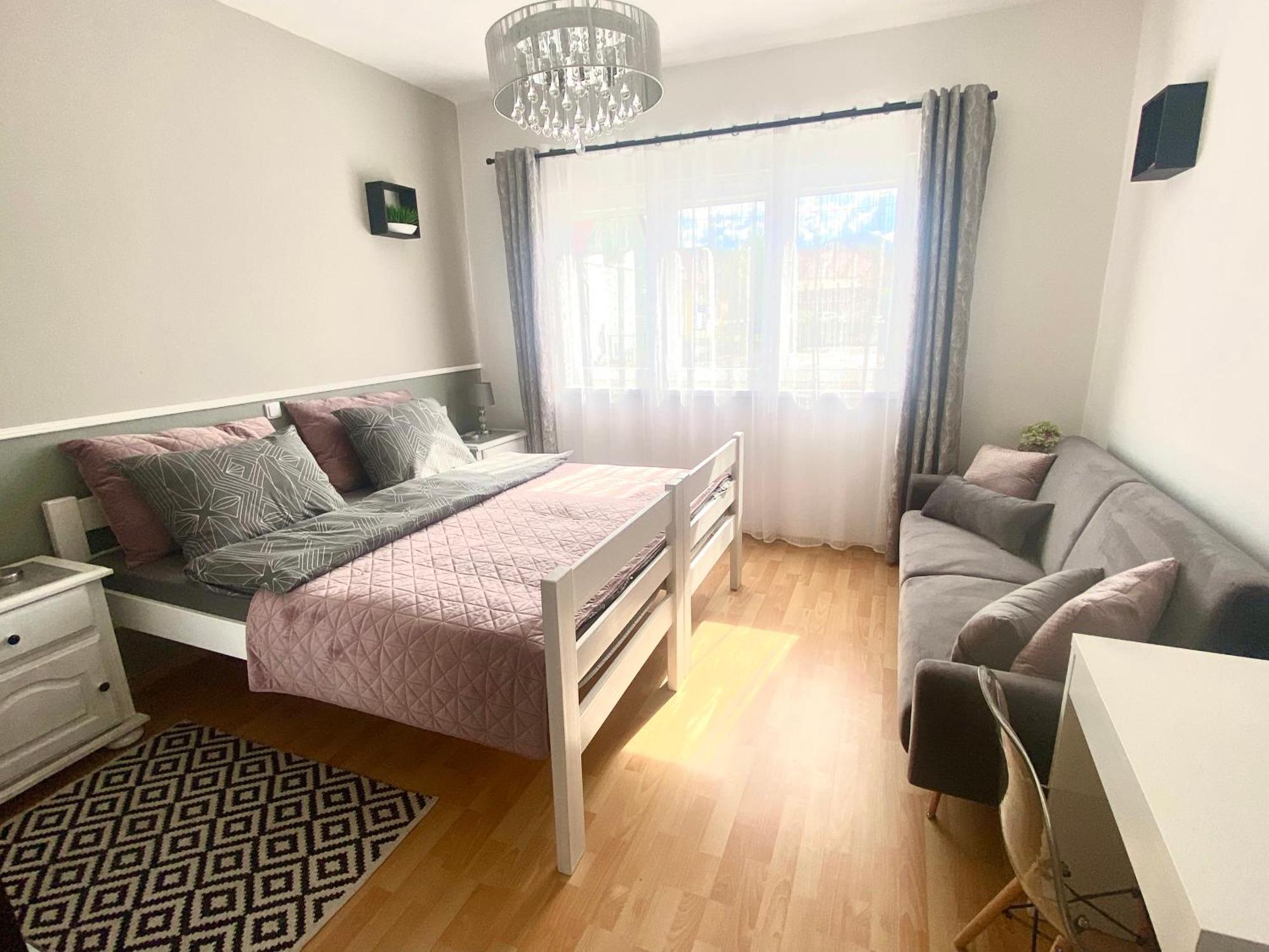 Apartman El Ogulin Εξωτερικό φωτογραφία